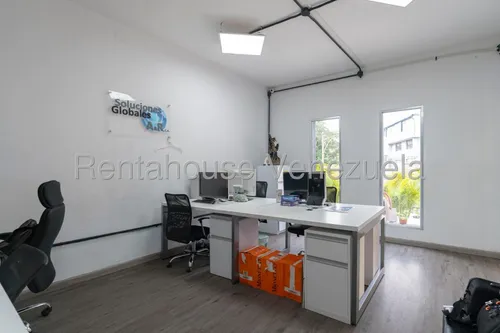 Local En Venta - Mls #25-14963
