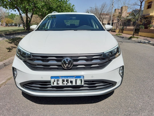 Imagen 2 de 18 de Volkswagen Nivus 200tsi Highline At 2021 0km Patentada