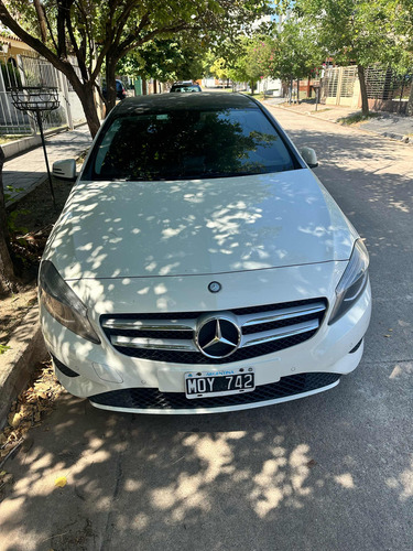 Mercedes-Benz Clase A 1.6 A 200 Urban B.efficiency 156cv