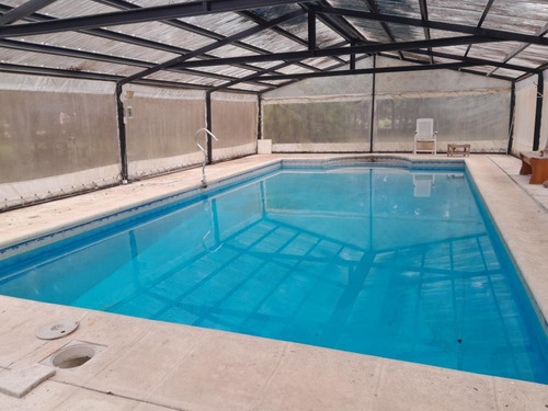 Casa En Venta - 2 Dormitorios 1 Baño - 5.000mts2 - Coronel Brandsen