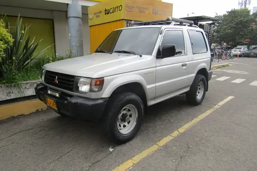 Mitsubishi Montero 2.4 V11 Mt