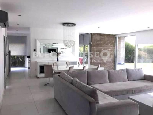 Imagen 2 de 24 de Casa En Venta Ubicado En San Benito, Villanueva (tigre)