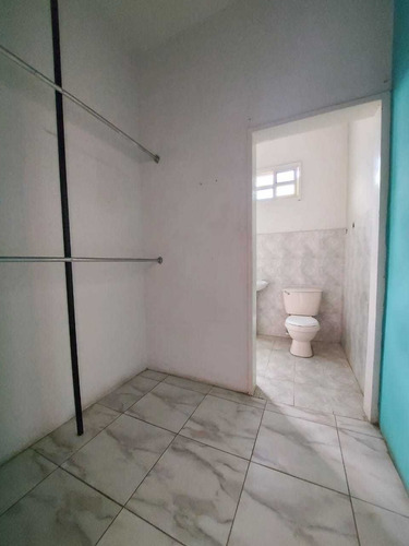 Imagen 20 de 23 de Casa En Venta En La Cooperativa, Maracay
