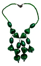 Comprar Collar. Con Perlas Grades Colgando. Verde Esmeralda