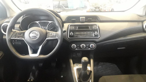 Imagen 9 de 10 de Nissan Versa Sense 1.6 Cvt #07