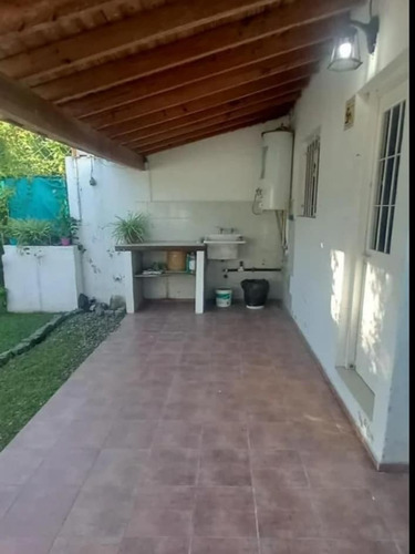 Imagen 8 de 8 de Permuta - Triplex De 4 Ambientes En Venta - Paso Del Rey
