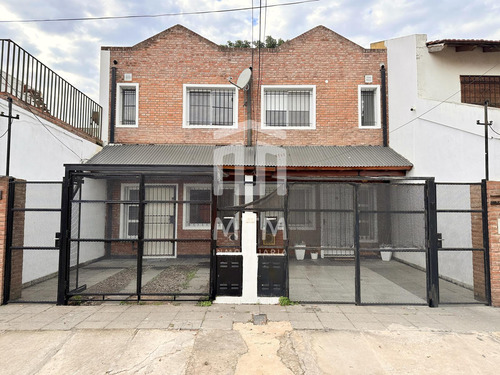 Casa Tipo Duplex  En  Venta Rosario, La Florida