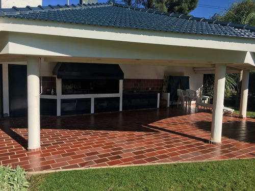 Imagen 16 de 19 de Complejo De 3 Casas En Venta En Costa Azul - Carlos Paz. Al Lado Del Lago