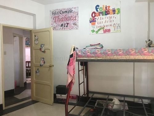 Imagen 21 de 30 de Venta De Edificio En Los Rosales / Gc 23-3556