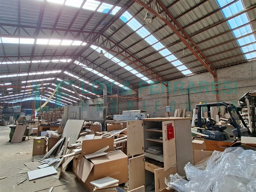 Arriendo Bodega Industrial Las Acacias - Chena