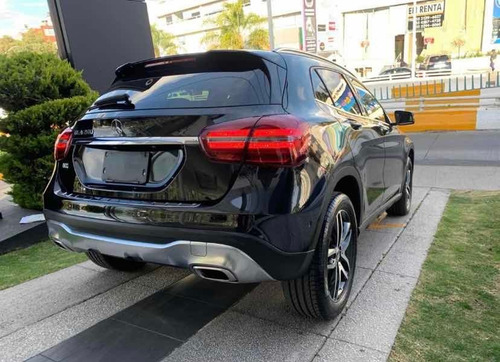 Imagen 3 de 15 de Mercedes-benz Clase Gla 2020 1.6 200 Cgi Sport At