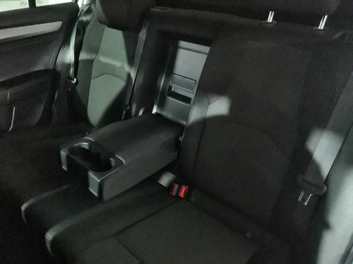 Imagen 13 de 14 de Toledo Style 1.0 Tsi Std