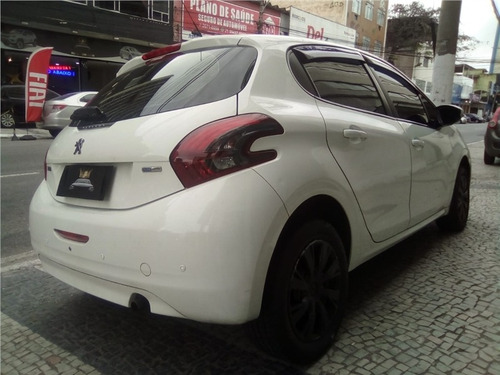 Imagem 8 de 11 de Peugeot 208 1.2 Active 12v Flex 4p Manual