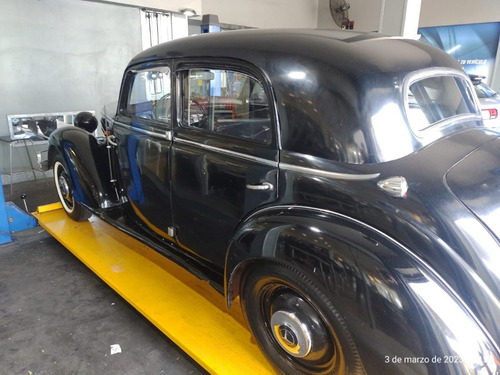Imagen 20 de 24 de Mercedes Benz 170 Sd Hormiga Negra