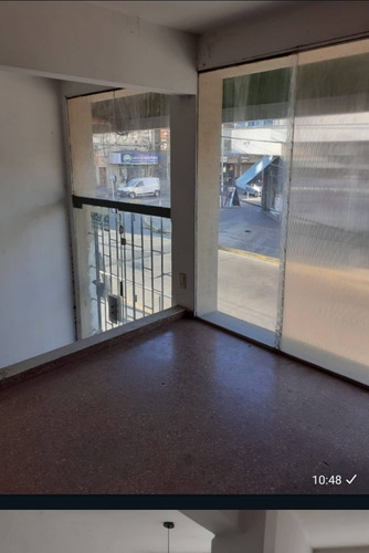 Imagen 3 de 4 de Local Comercial En El Cruce Varela