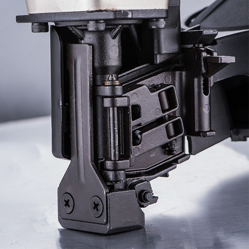 Imagen 6 de 10 de Clavadora Neumática Teja Asfálticas-siding Pvc-fibrocemento