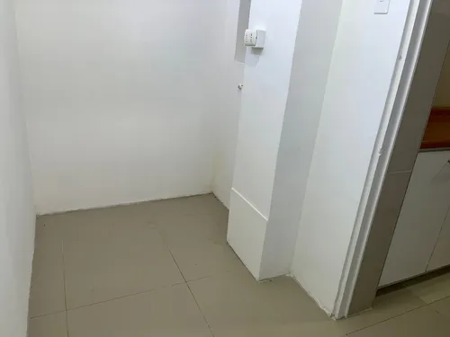 Departamento 4 Dormitorios En Venta, Sector Oriente, Viña D