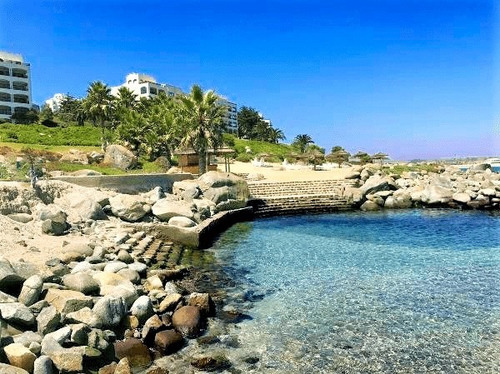 Imagen 27 de 30 de Puerto Velero Primer Piso Primera Línea Al Lado De La Playa!