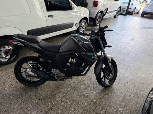 Yamaha Fz-s