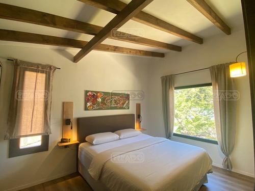 Turístico Cabaña En Venta En Villa Lago Meliquina, San Martin De Los Andes, Patagonia