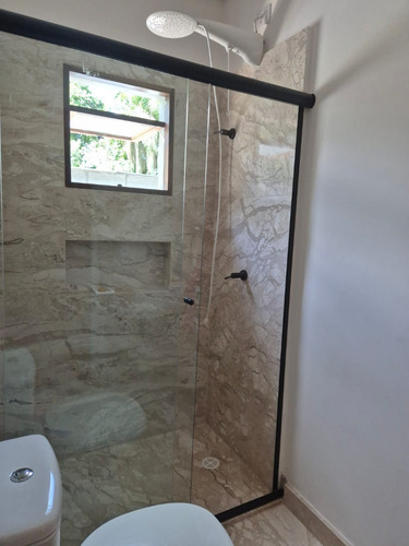 Linda Casa! Com 3 Quartos Suites À Venda, 200 Metros Quadrados