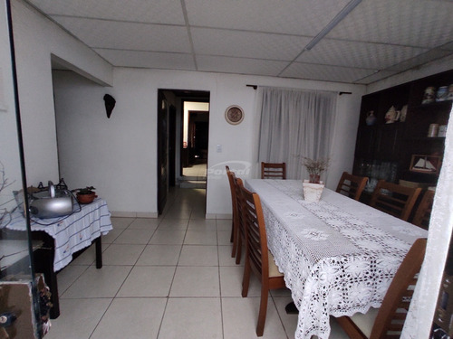 Imagem 10 de 15 de Imóvel Residencial Comercial -com 150m² Anexo Um Galpão De Aproximadamente 250m² Com Dois Pavimentos, Com Instalação Elétrica E Hidráulica Adequadas Para Indústria Têxtil Ou Qualquer Outro Tipo De