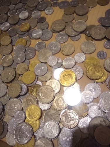 Monedas De Colección Mas De Trescientas Un Regalo!!