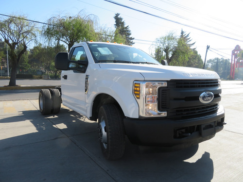 Ford F-350 6.3l Xl 6.2 Mt