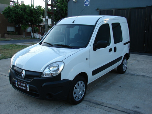 Renault Kangoo 1.6 Confort 2 Plc 5 As 2017 Excelente !!