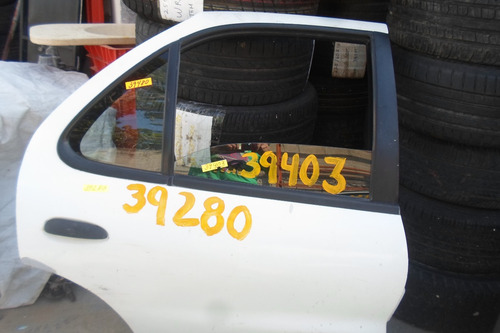 Cristal Fijo Trasero Derecho Gm Cavalier 1998 39480 (Usado)