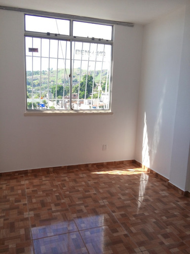 Alugo Ou Vendo Apto , Com 70 M² Vista P Cristo Redentor.