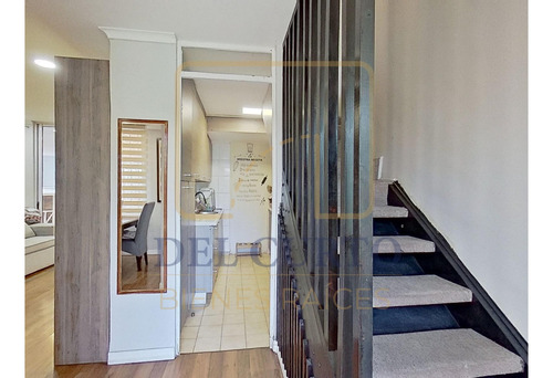 Casa Remodelada En Barrio Residencial 4d | 3b