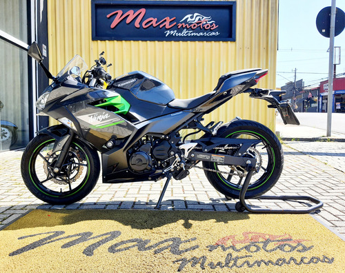 Kawasaki Ninja 400
