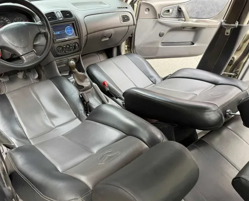 Mazda Allegro 2000 Mecanico
