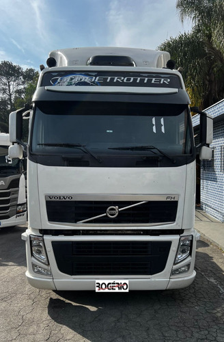 Volvo Fh 440 6x2 Globetrotter - Ano 2011 - Rogério Caminhões
