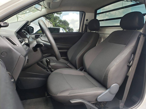 Imagem 6 de 15 de Volkswagen Saveiro 1.6 Msi Robust Cs 8v Flex 2p Manual
