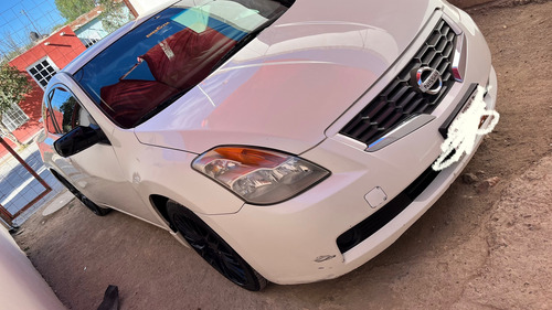 Nissan Altima Coupe 2.5S