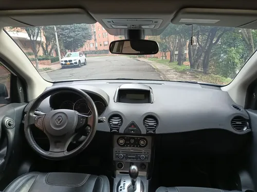 Renault Koleos 2.5 Bose 4x2 Mantenimiento En Concesionario