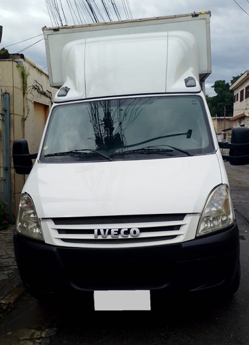 Iveco Daily Chassi 35s14 Cabine Dupla Com Defletor - 2012