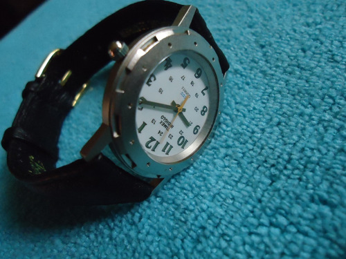 Timex Reloj Retro Para Dama (Usado)