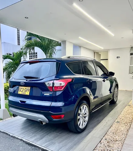 Ford Escape 2.0 titanium AT 4x2