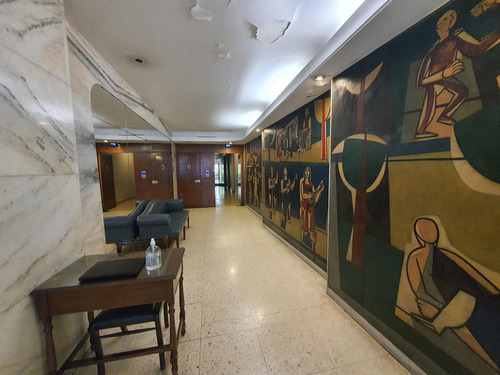 Venta - Departamento 2 Ambientes En Recoleta. Excelente Ubicación. 34 M2.