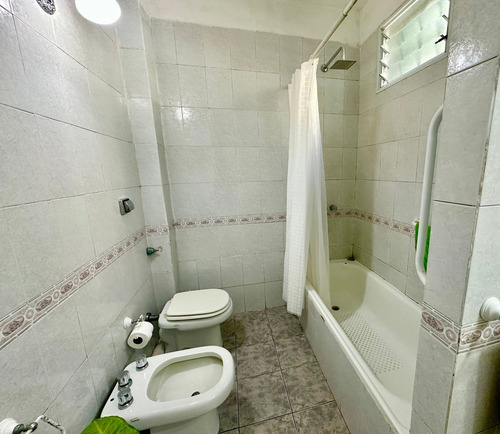 Venta Casa 4 Amb Piñeyro Avell Cochera Terraza