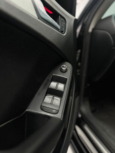 Audi A4 1.8 Tfsi Attraction Multitronic 4p