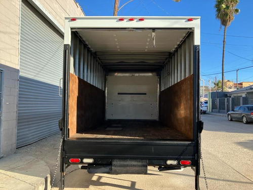 2016 Chevrolet Express 4500 Caja Seca 16' Pies