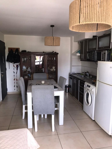 Imagen 6 de 12 de Departamento Dos Ambientes En Morón Sur