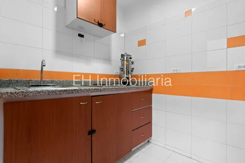 Vendo Arriendo Bodega En El 11 De Noviembre Bogota 1.100 4 Pisos