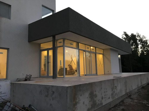 Imagen 6 de 10 de Steel Frame Framing Construcción En Seco Casa Llave En Mano