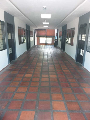 Edificio En Venta Estado Bolivar - Upata Fl