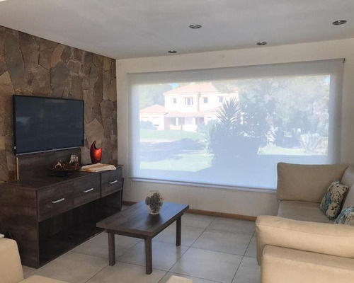 Casa De 5 Ambientes En Venta En La Herradura - Pinamar